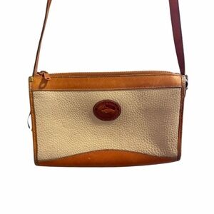 Vintage Dooney & Bourke Tan and Cream Crossbody Bag